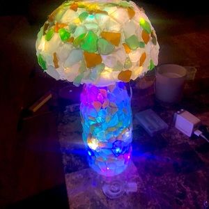 Beach glass table lamp